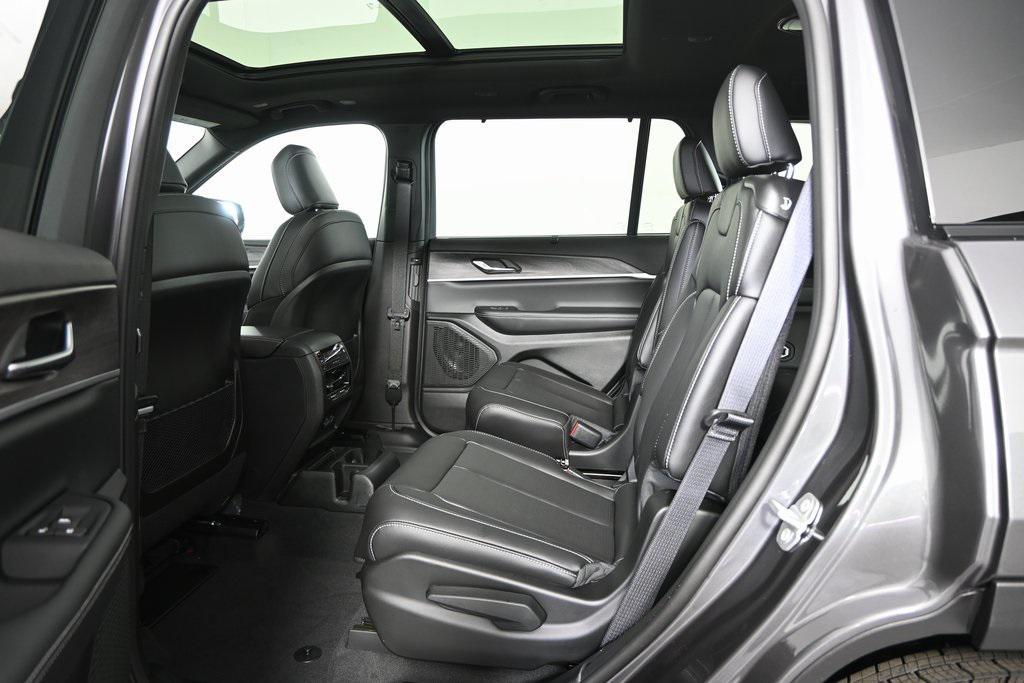 new 2025 Jeep Grand Cherokee L car, priced at $47,899