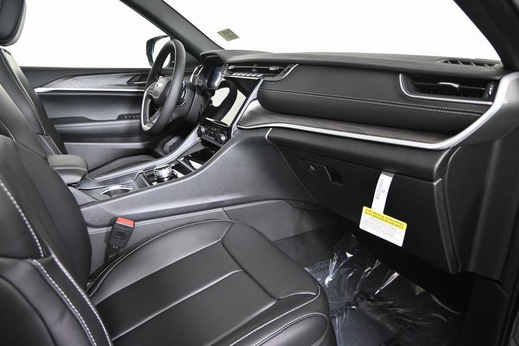 new 2025 Jeep Grand Cherokee L car, priced at $47,899