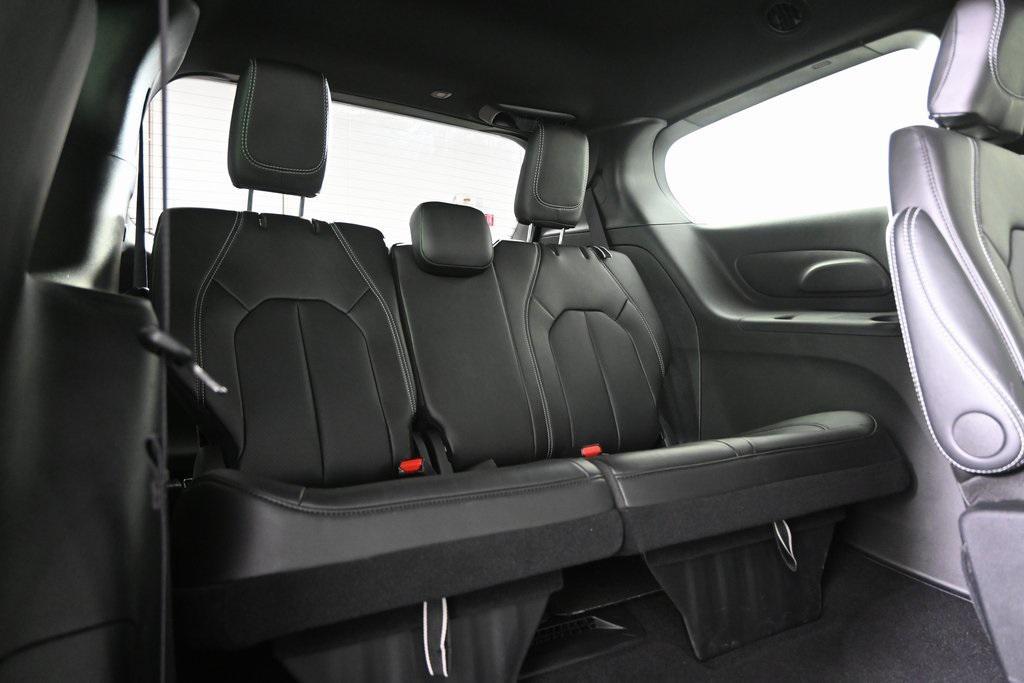 used 2025 Chrysler Pacifica car, priced at $34,999