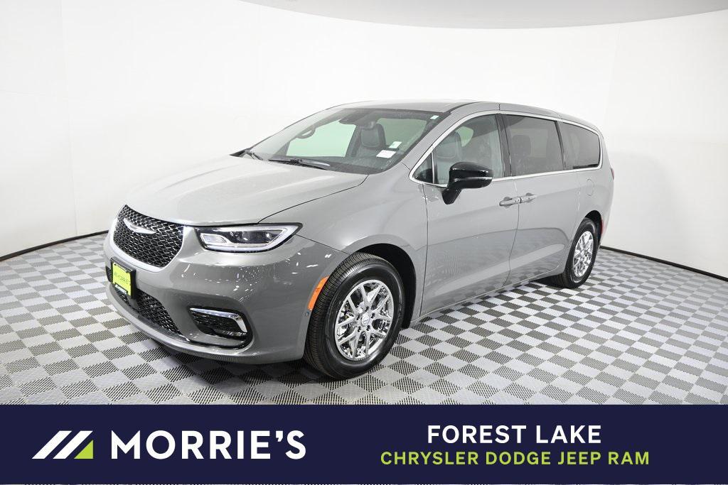 used 2025 Chrysler Pacifica car, priced at $34,999