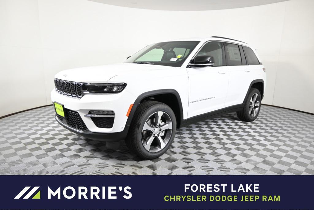 new 2025 Jeep Grand Cherokee car, priced at $47,999
