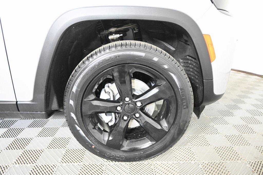 new 2026 Jeep Grand Cherokee car, priced at $47,399