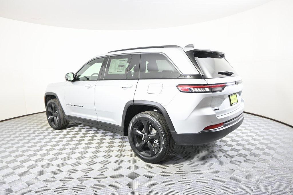 new 2026 Jeep Grand Cherokee car, priced at $47,399