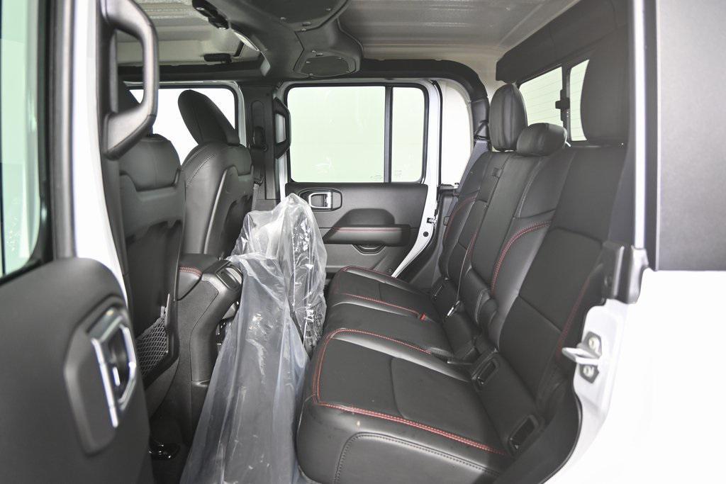 new 2026 Jeep Gladiator car, priced at $54,899