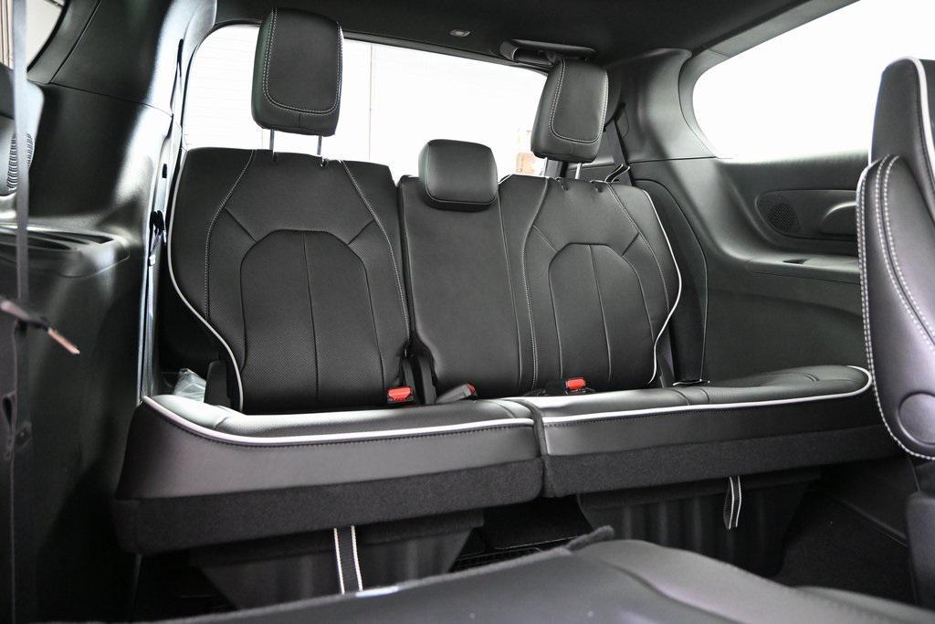 new 2026 Chrysler Pacifica car, priced at $48,299