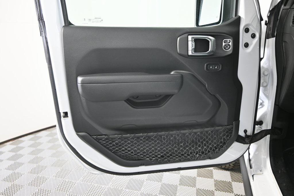 used 2024 Jeep Wrangler 4xe car, priced at $35,990