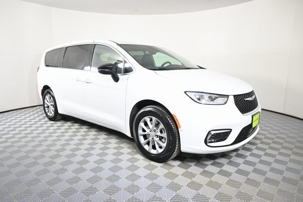 new 2026 Chrysler Pacifica car, priced at $42,999