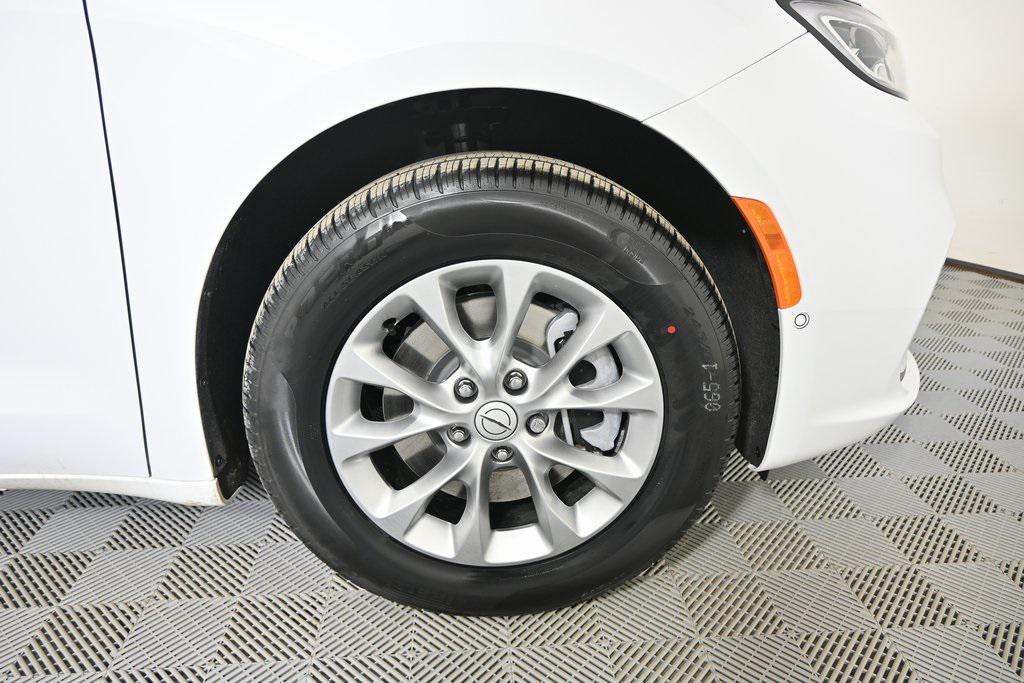 new 2026 Chrysler Pacifica car, priced at $42,999