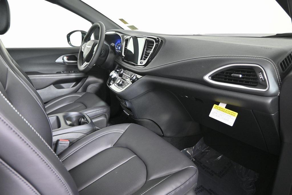 new 2026 Chrysler Pacifica car, priced at $42,999