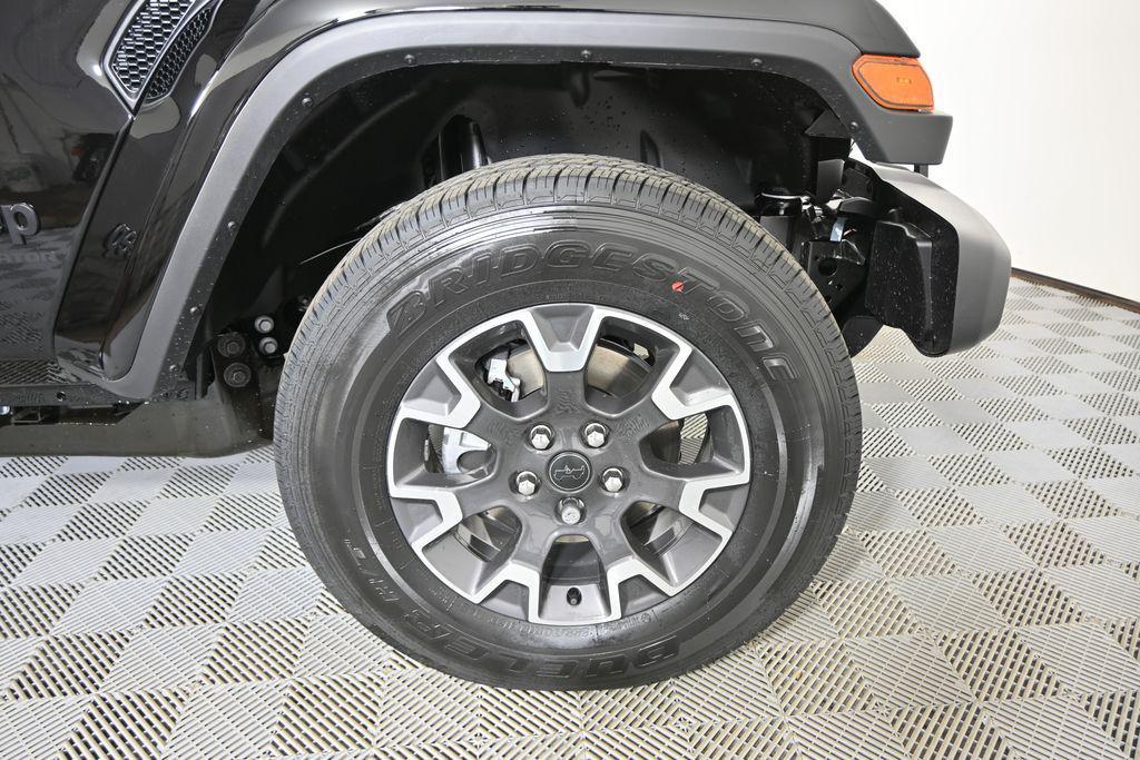 new 2026 Jeep Gladiator car, priced at $42,799
