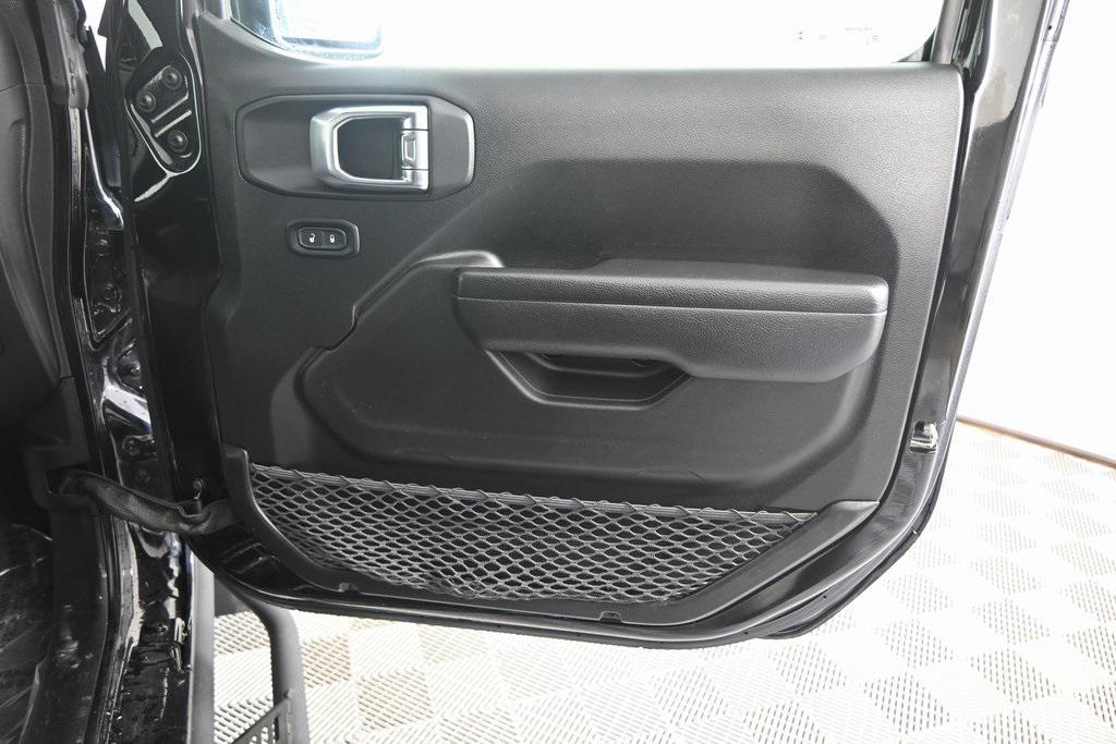 used 2023 Jeep Gladiator car, priced at $22,999