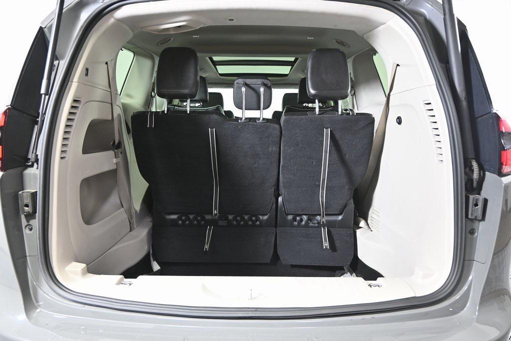 used 2023 Chrysler Pacifica car, priced at $28,899