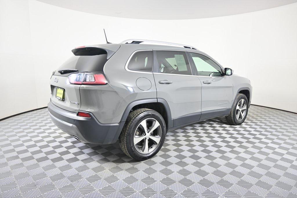 used 2020 Jeep Cherokee car, priced at $15,995
