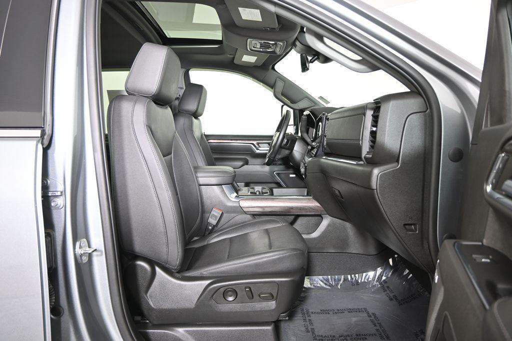 used 2024 Chevrolet Silverado 3500 car, priced at $61,349