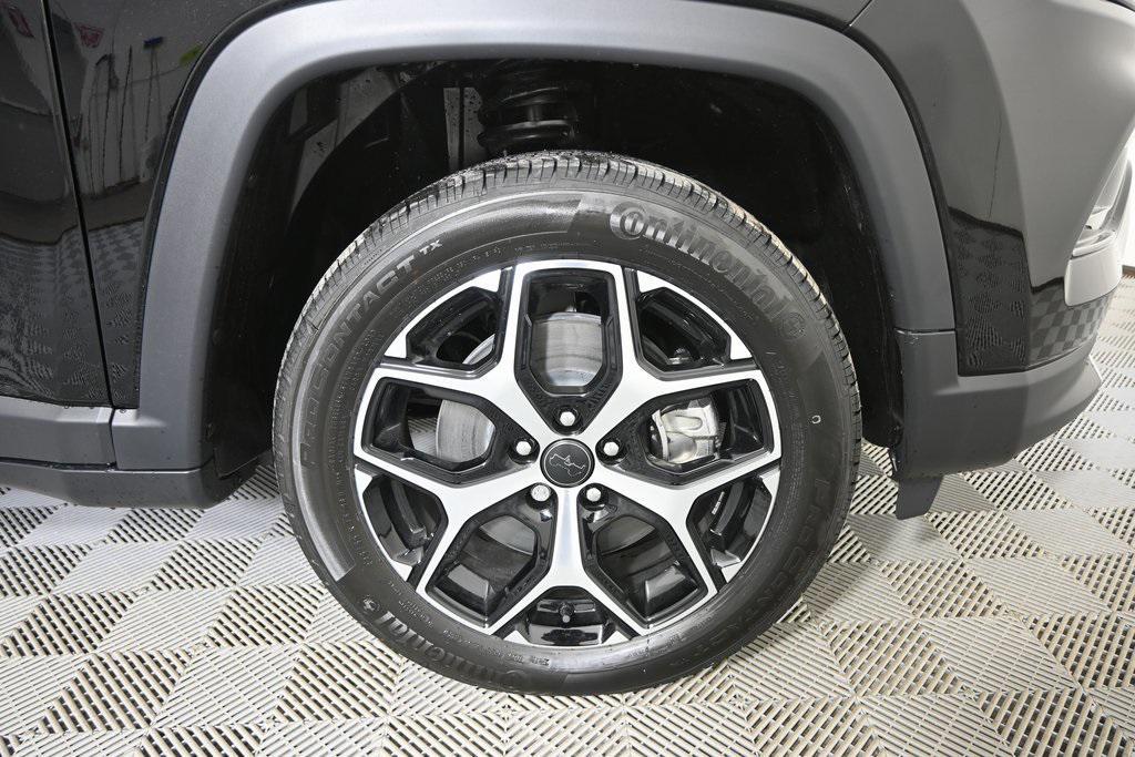 new 2026 Jeep Compass car, priced at $28,299