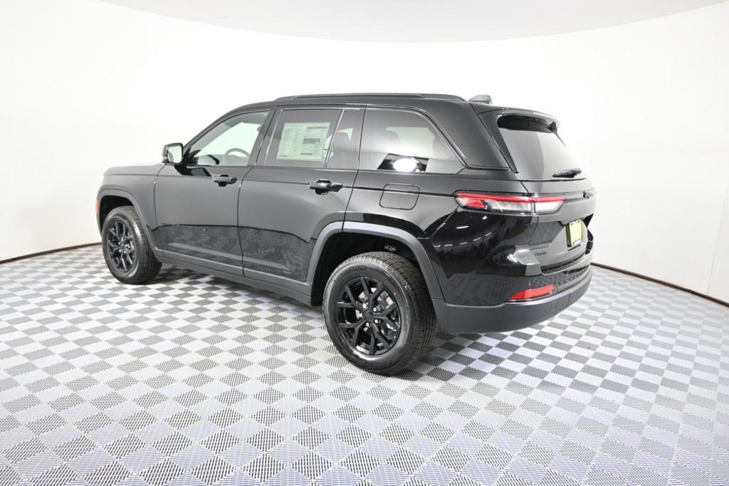 new 2025 Jeep Grand Cherokee car, priced at $39,499