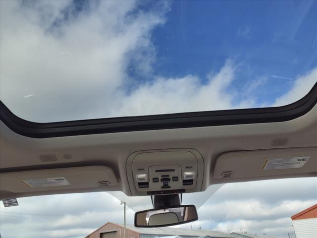 used 2022 GMC Yukon XL car, priced at $59,967