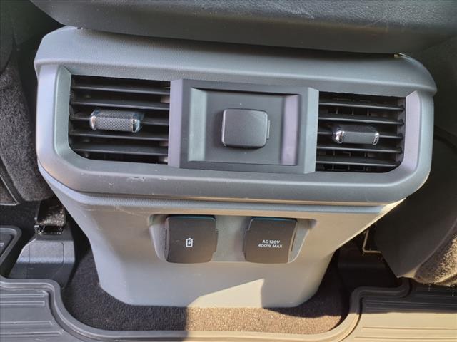 used 2021 Ford F-150 car, priced at $31,000