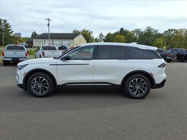 used 2024 Lincoln Nautilus car, priced at $52,860