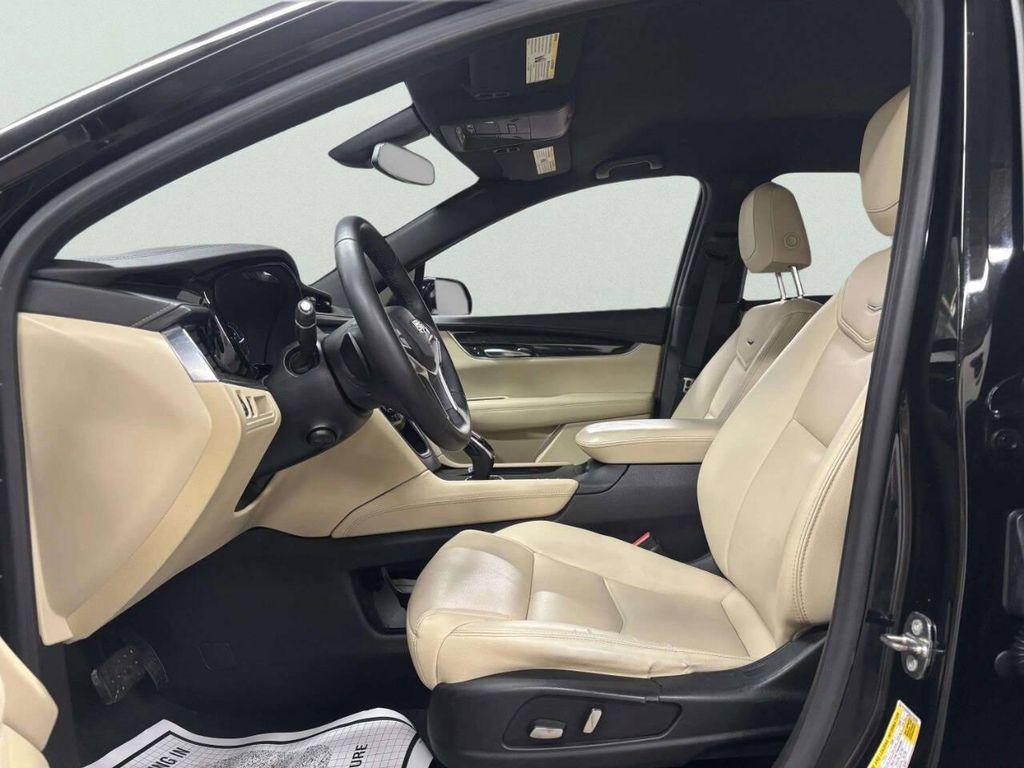 used 2018 Cadillac XT5 car, priced at $19,999