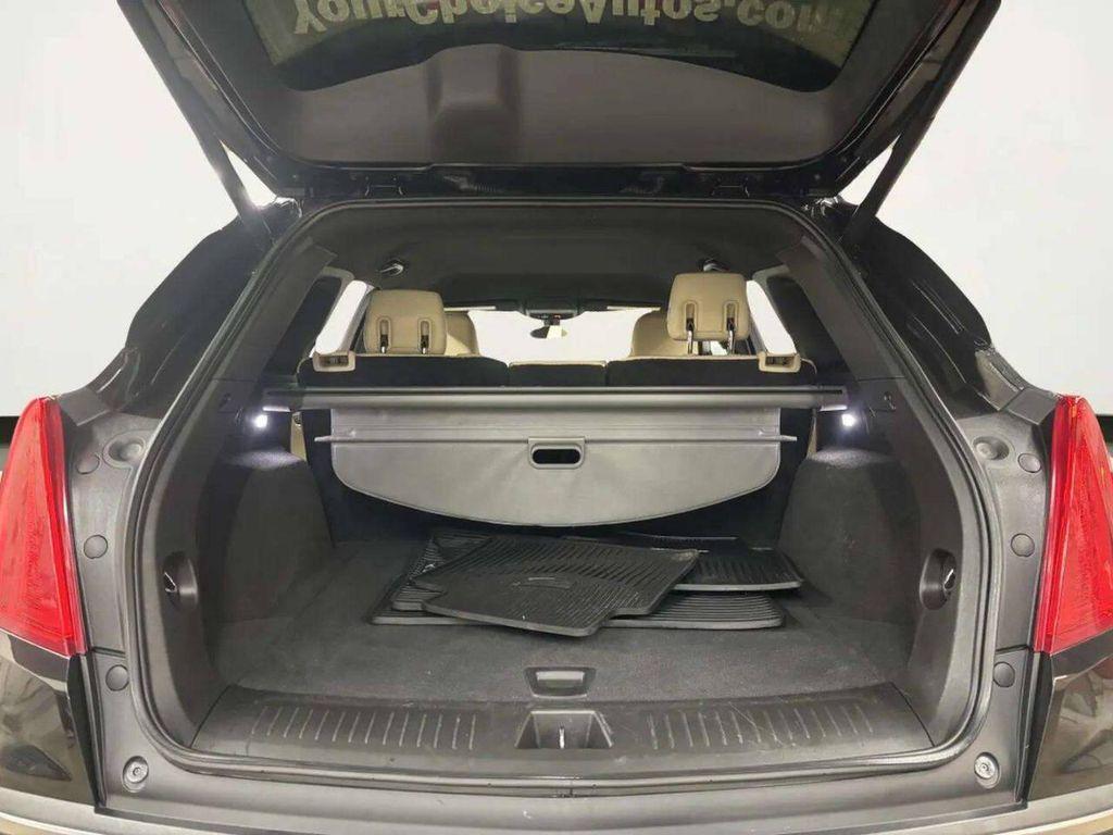 used 2018 Cadillac XT5 car, priced at $19,999