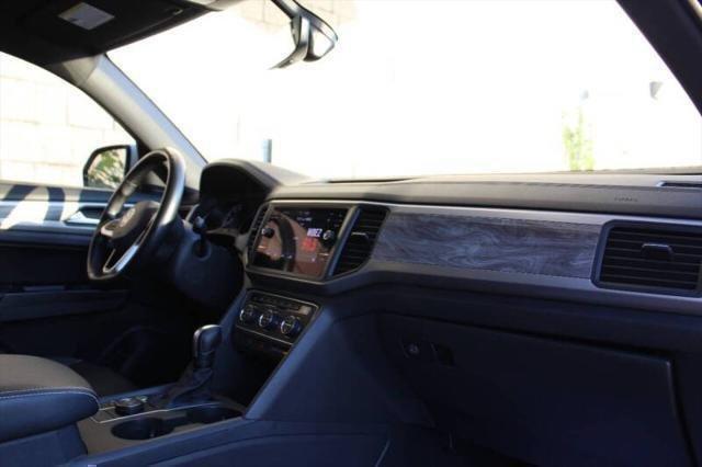 used 2020 Volkswagen Atlas Cross Sport car, priced at $21,999