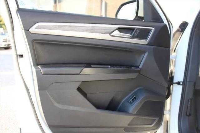 used 2020 Volkswagen Atlas Cross Sport car, priced at $21,999