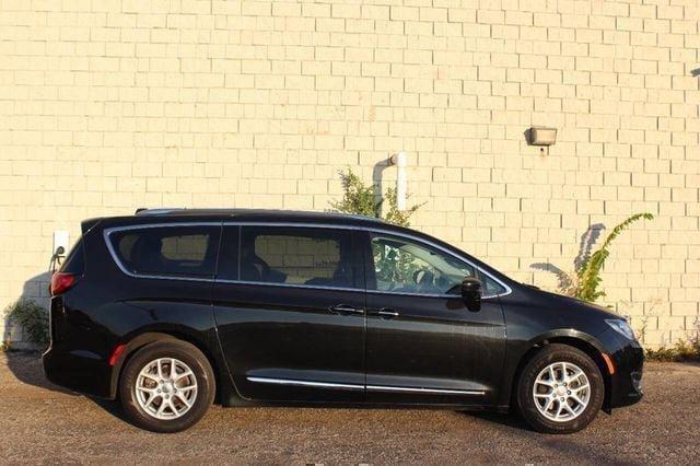 used 2020 Chrysler Pacifica car, priced at $16,999