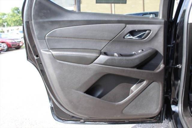 used 2019 Chevrolet Traverse car, priced at $18,999
