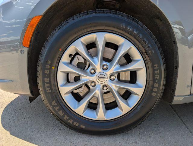 new 2024 Chrysler Pacifica car