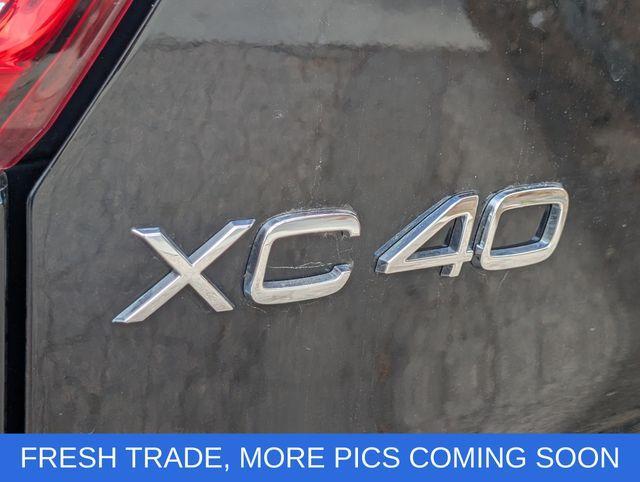 used 2020 Volvo XC40 car, priced at $20,520