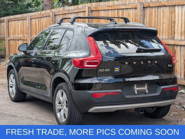 used 2020 Volvo XC40 car, priced at $20,520