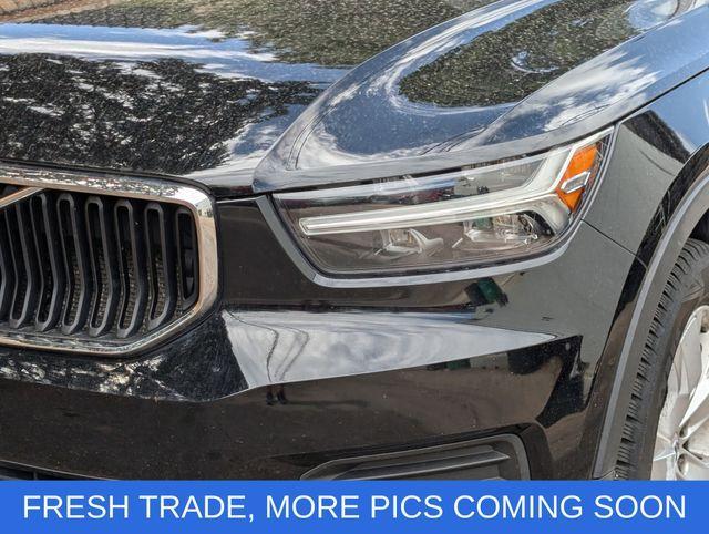 used 2020 Volvo XC40 car, priced at $20,520