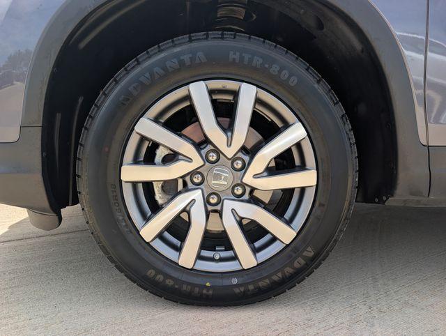 used 2021 Honda Pilot car, priced at $23,798