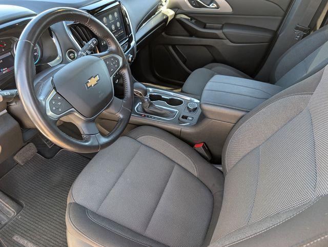 used 2022 Chevrolet Traverse car, priced at $28,600