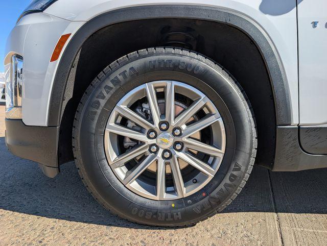 used 2022 Chevrolet Traverse car, priced at $28,600