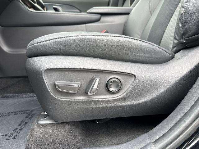 used 2025 Toyota Grand Highlander Hybrid car, priced at $58,117