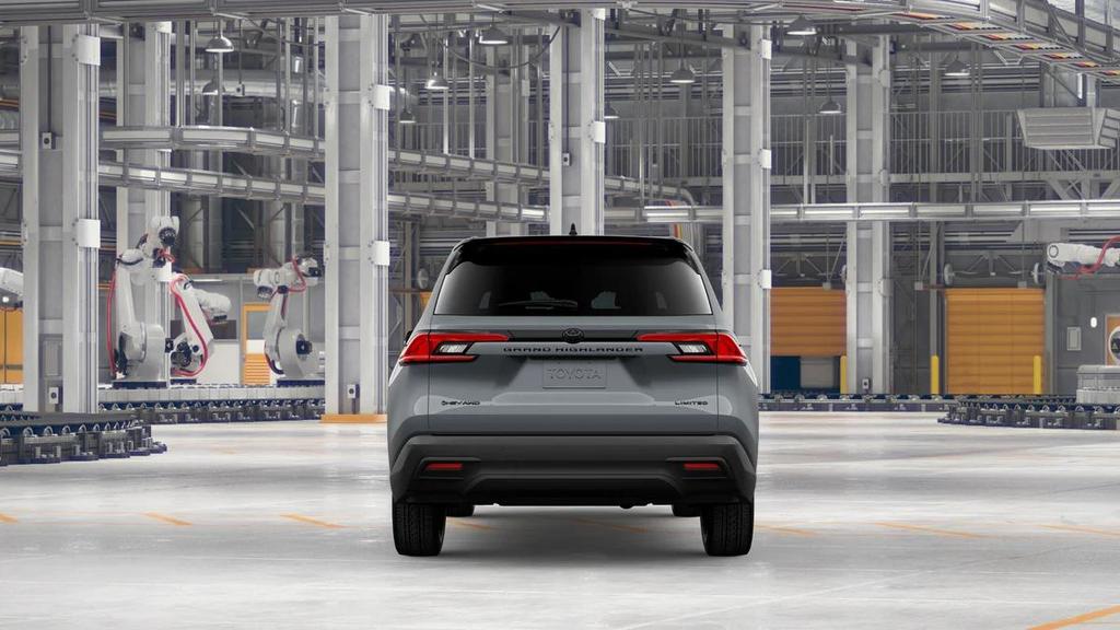 new 2026 Toyota Highlander Hybrid car, priced at $58,580