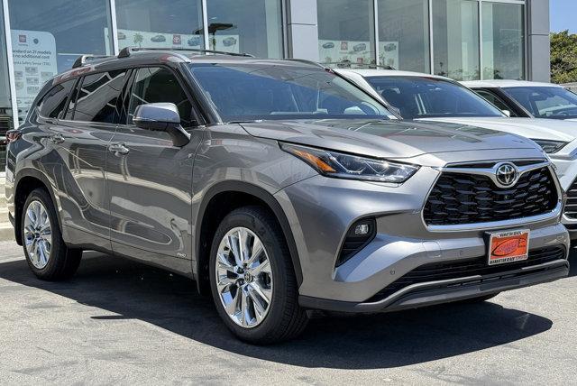 new 2026 Toyota Highlander Hybrid car, priced at $55,048