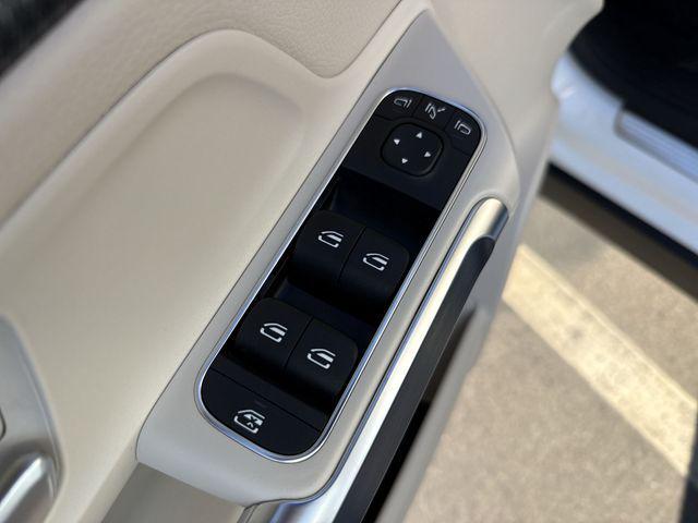 used 2022 Mercedes-Benz GLB 250 car, priced at $19,995