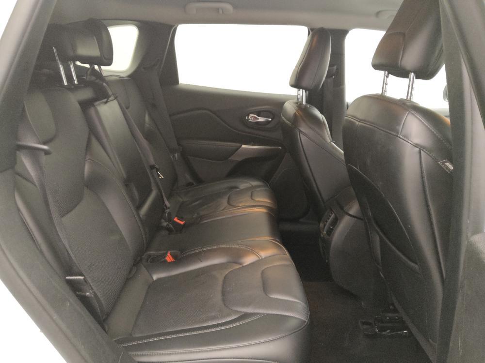 used 2020 Jeep Cherokee car, priced at $17,395