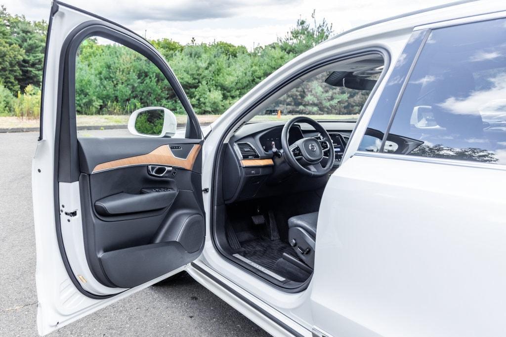 used 2025 Volvo XC90 car, priced at $42,399