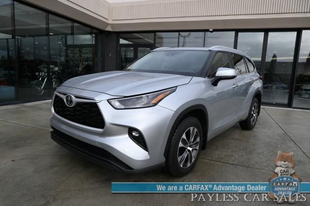 used 2023 Toyota Highlander car, priced at $37,500