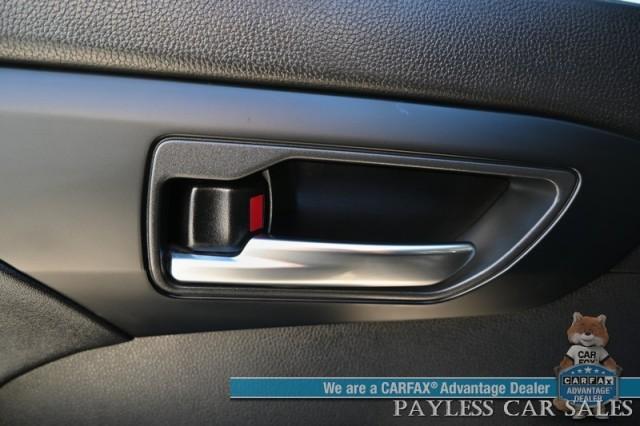 used 2024 Toyota Highlander car, priced at $39,995