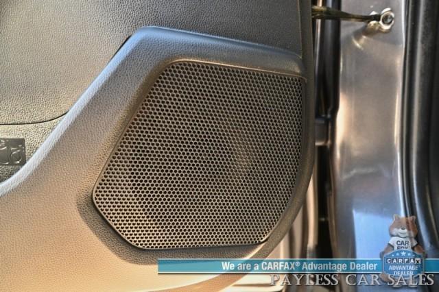 used 2024 Toyota Highlander car, priced at $39,995