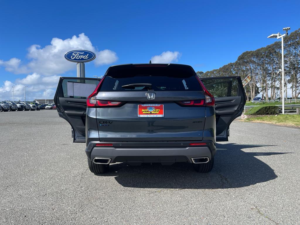new 2026 Honda CR-V Hybrid car, priced at $41,996