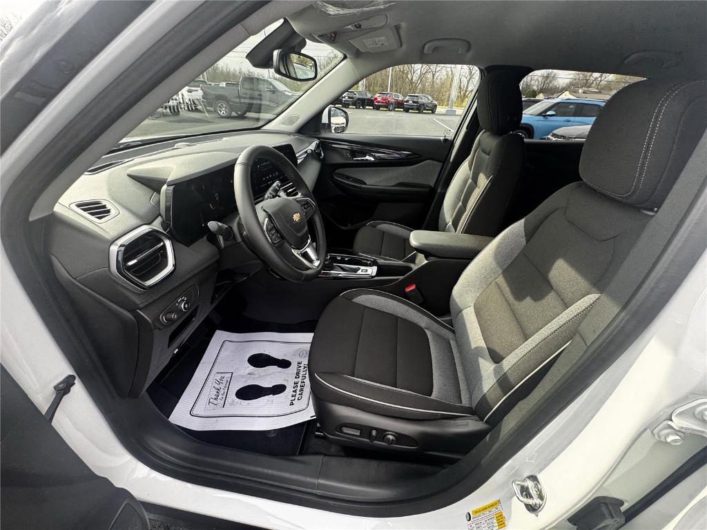new 2026 Chevrolet TrailBlazer car, priced at $28,041