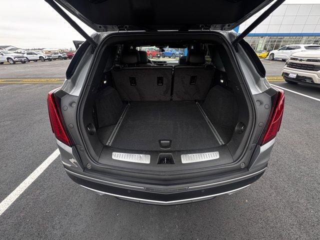 used 2025 Cadillac XT5 car, priced at $40,585