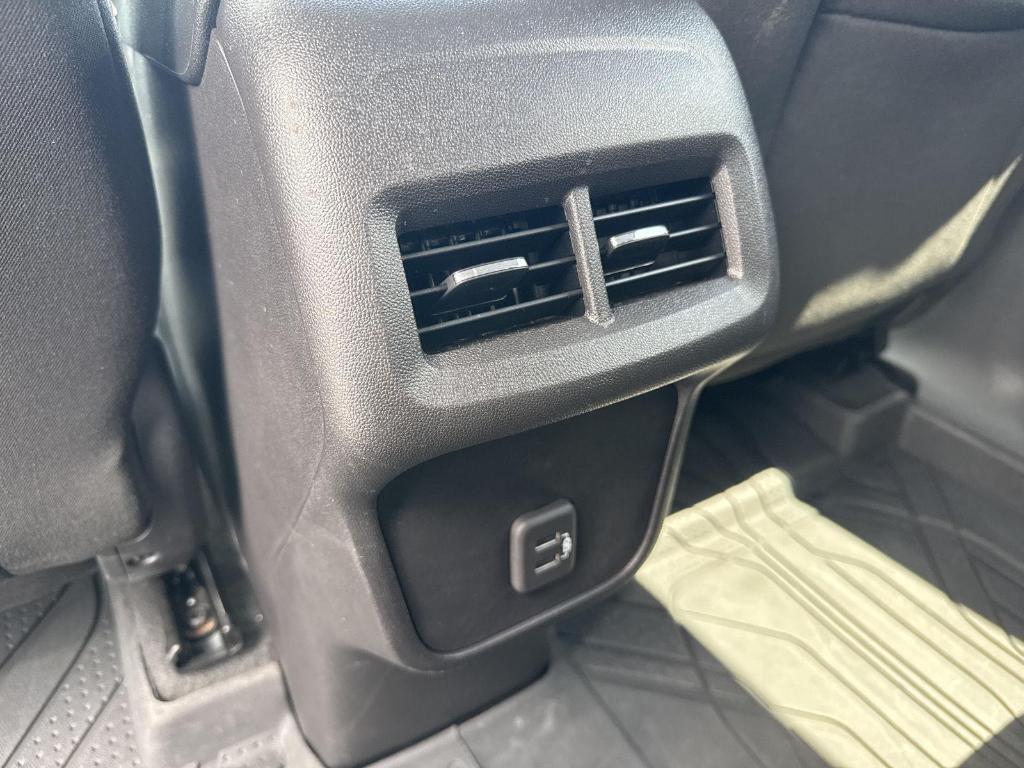 used 2024 Chevrolet Equinox car, priced at $25,407