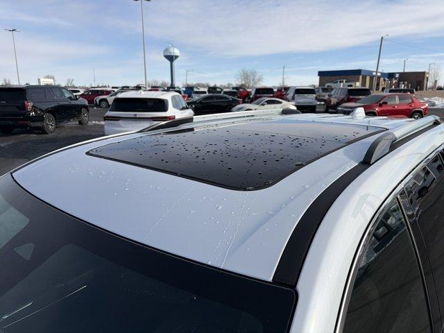 new 2026 Chevrolet Traverse car, priced at $59,415